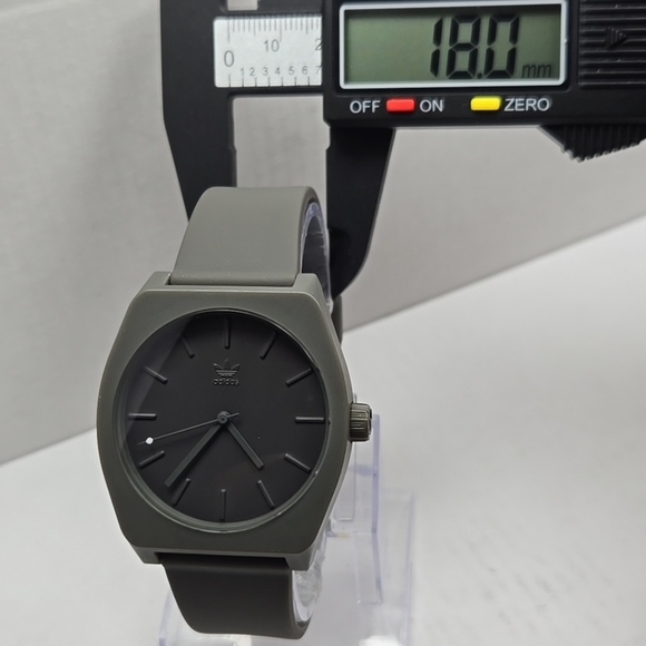 Adidas Nixon Process_SP1 Gray Watch Z103206-00 New Battery Rare Unisex Model - Picture 5 of 9